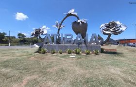 PÓRTICO DE ATIBAIA ESCULTURA