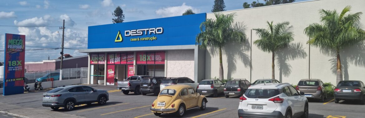 Pisos e porcelanatos: opções e cuidados para sua construção