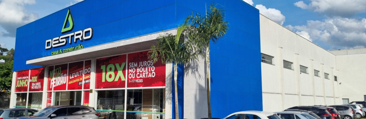 Pisos e porcelanatos: opções e cuidados para sua construção