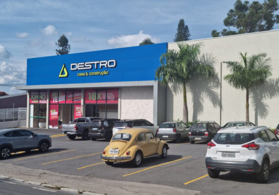 Pisos e porcelanatos: conheça as principais opções para sua obra