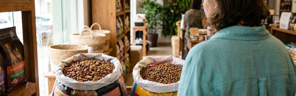 Rações premium x comuns: saiba qual escolher para seu pet
